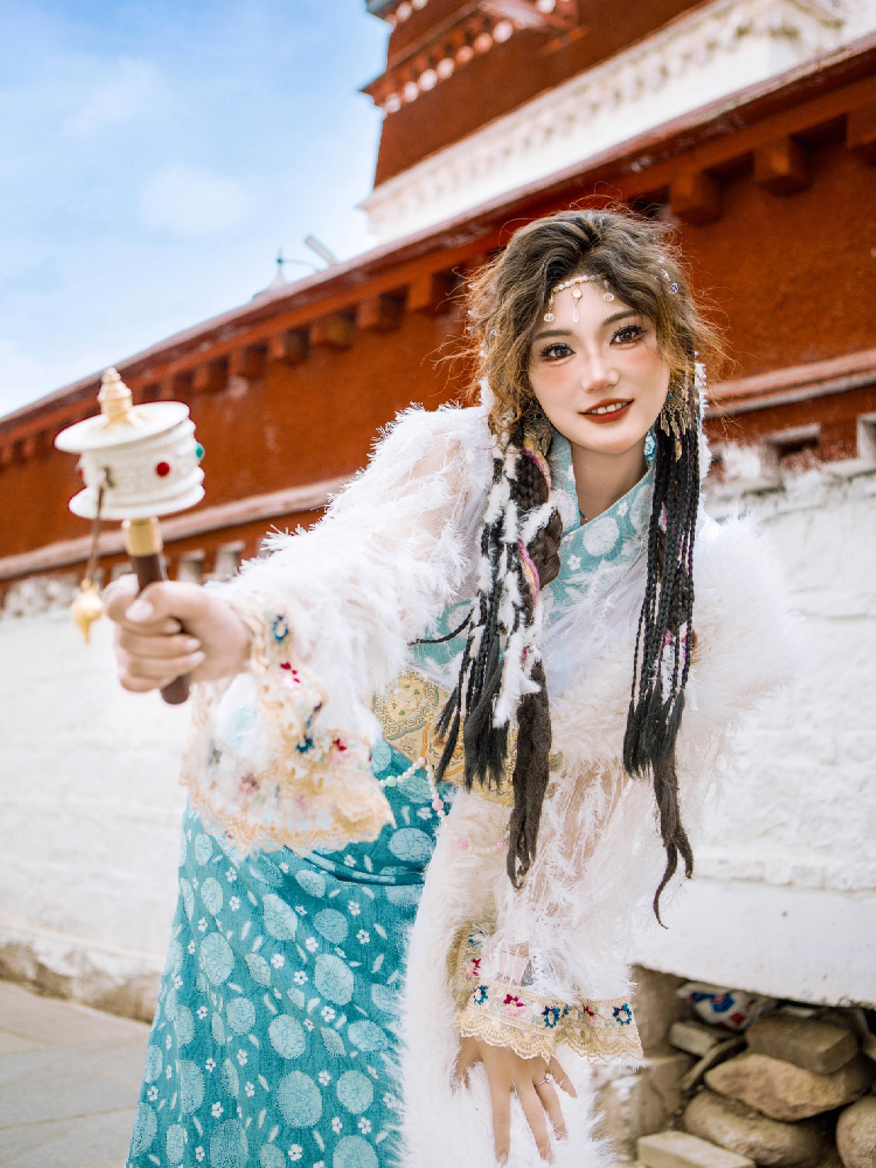 旅游特色个人照:天堂草原